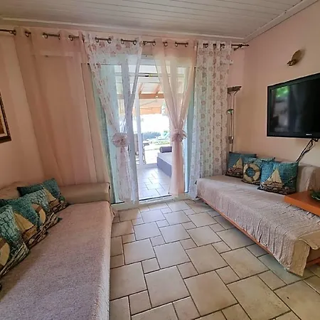 Διαμέρισμα Beachfront Housel Ab4g *